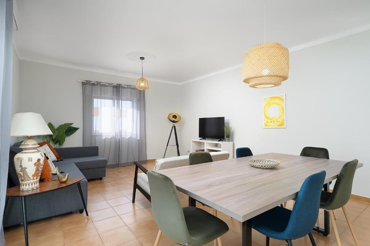 Tranquil View Apartment By Lovelystay Quarteira Exterior foto