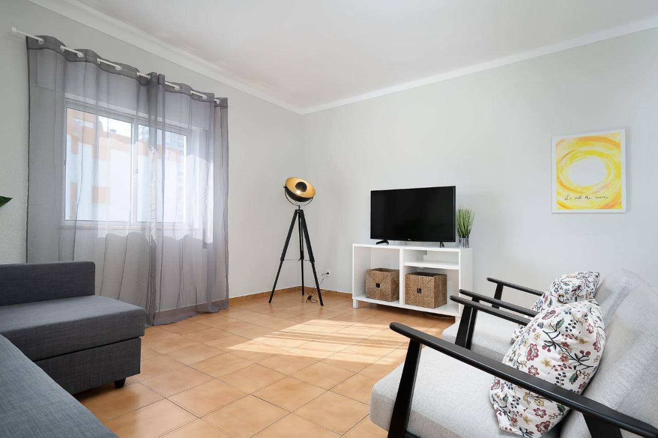 Tranquil View Apartment By Lovelystay Quarteira Exterior foto